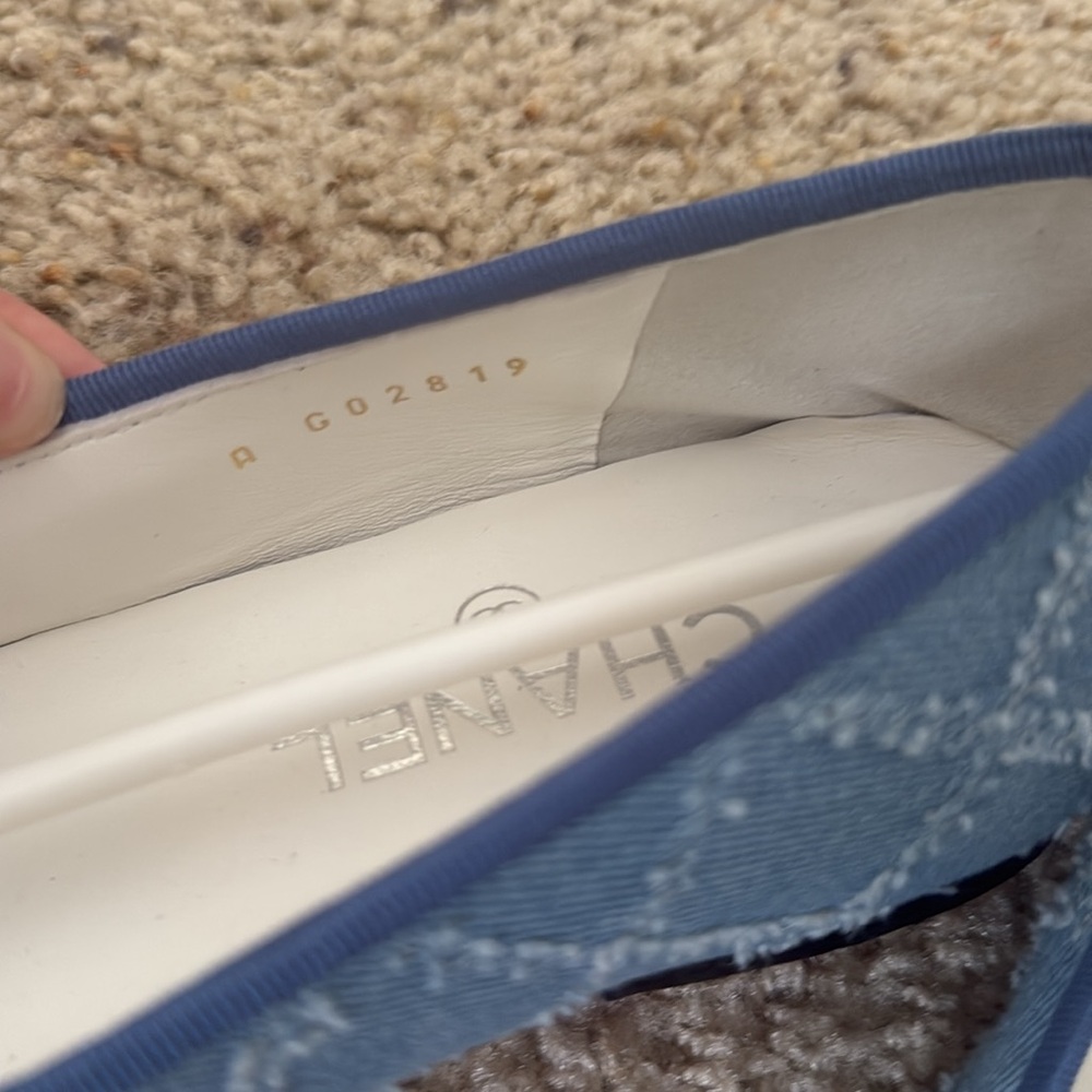 Chanel denim flats - Picture 4 of 4
